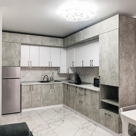 Apartments Domovik Myru St. 11S/21 Мукачево Экстерьер фото